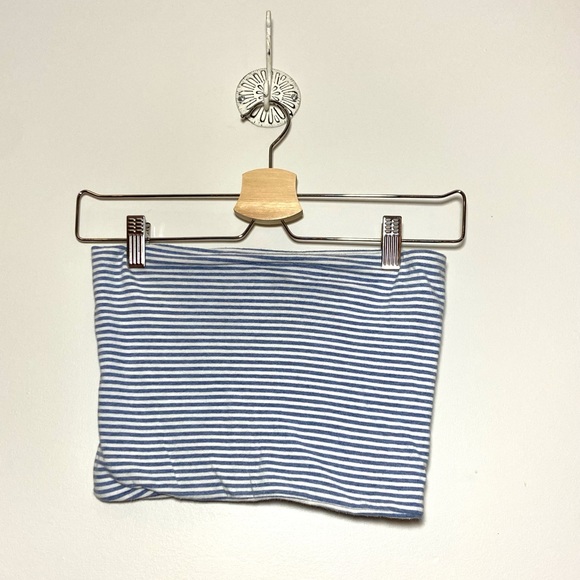 BRANDY MELVILLE STRAPLESS TOP - Picture 2 of 5